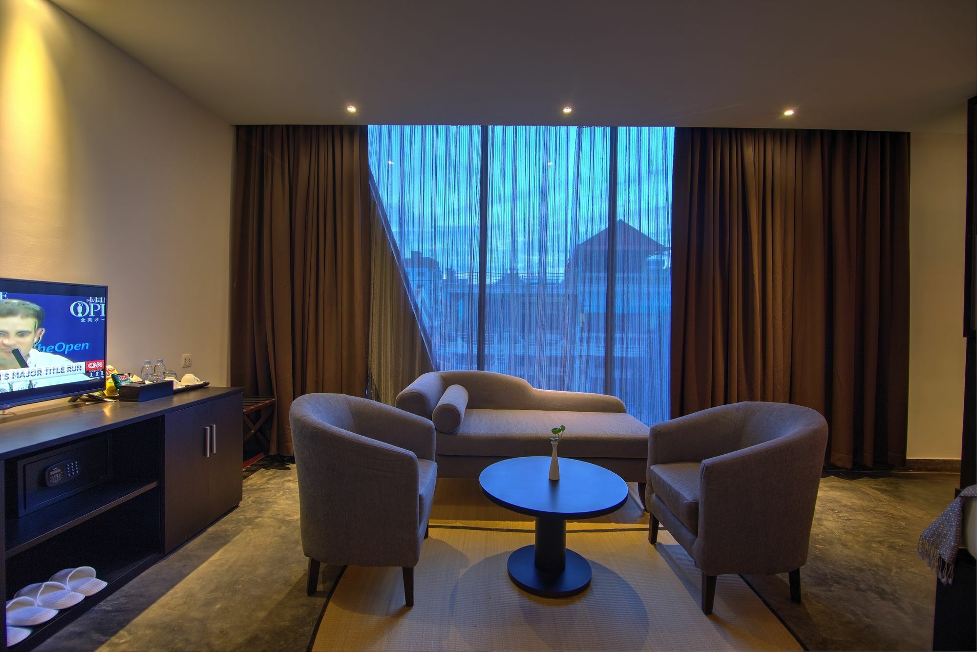 The Palm Boutique Hotel & Residence Пном Пен Екстериор снимка