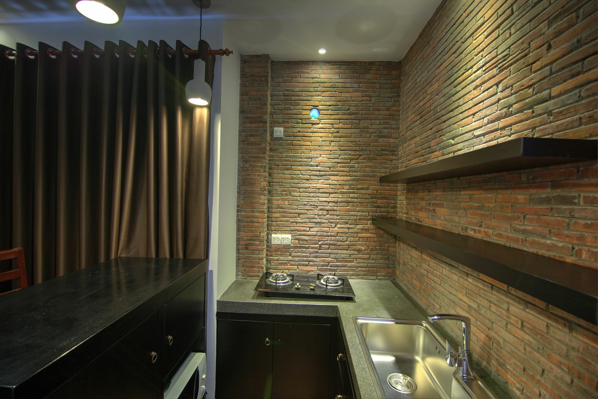 The Palm Boutique Hotel & Residence Пном Пен Екстериор снимка