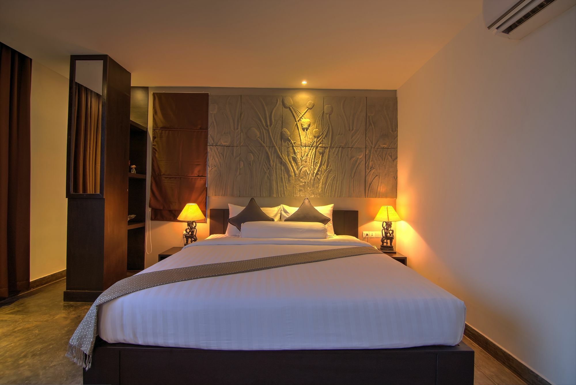 The Palm Boutique Hotel & Residence Пном Пен Екстериор снимка